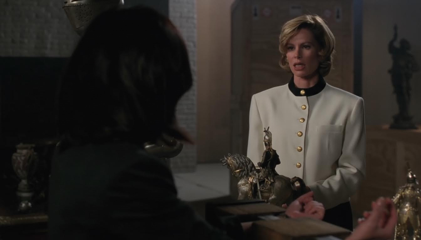 unbutton  the jacket